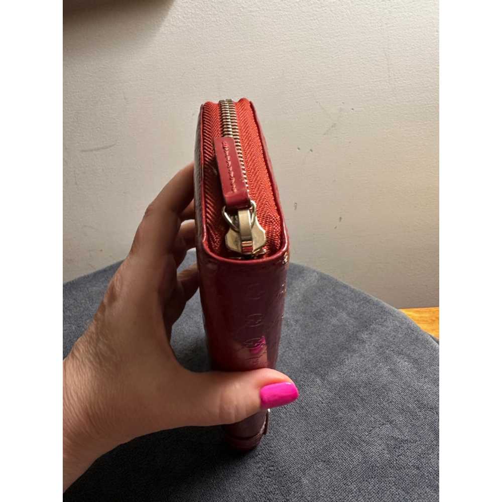Gucci Red Patent Leather Long Zip Wallet w/ Horsebit Detail - Picture 14 of 16